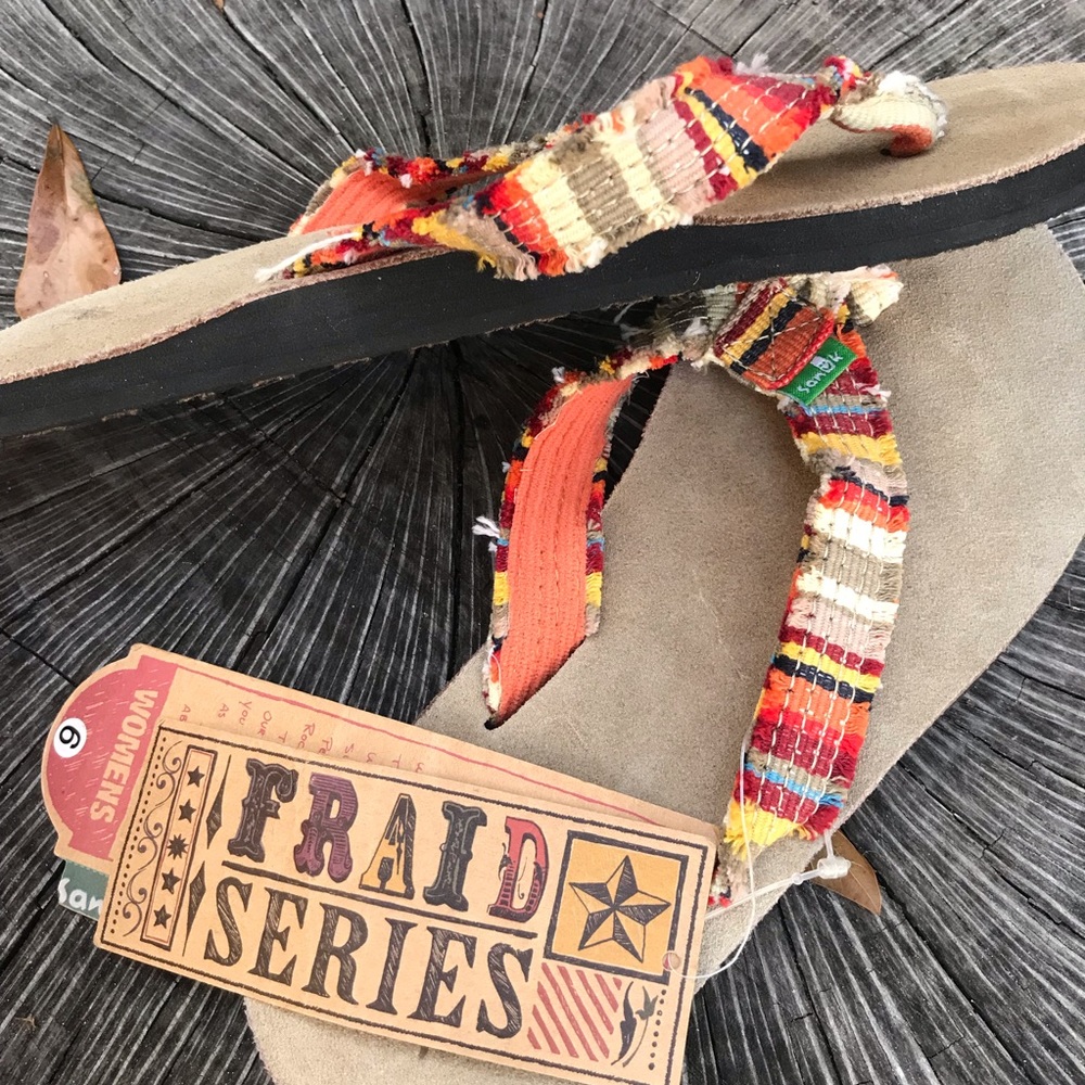 Sanuk | Women’s Fraid Series Size 6 NWT flip flops